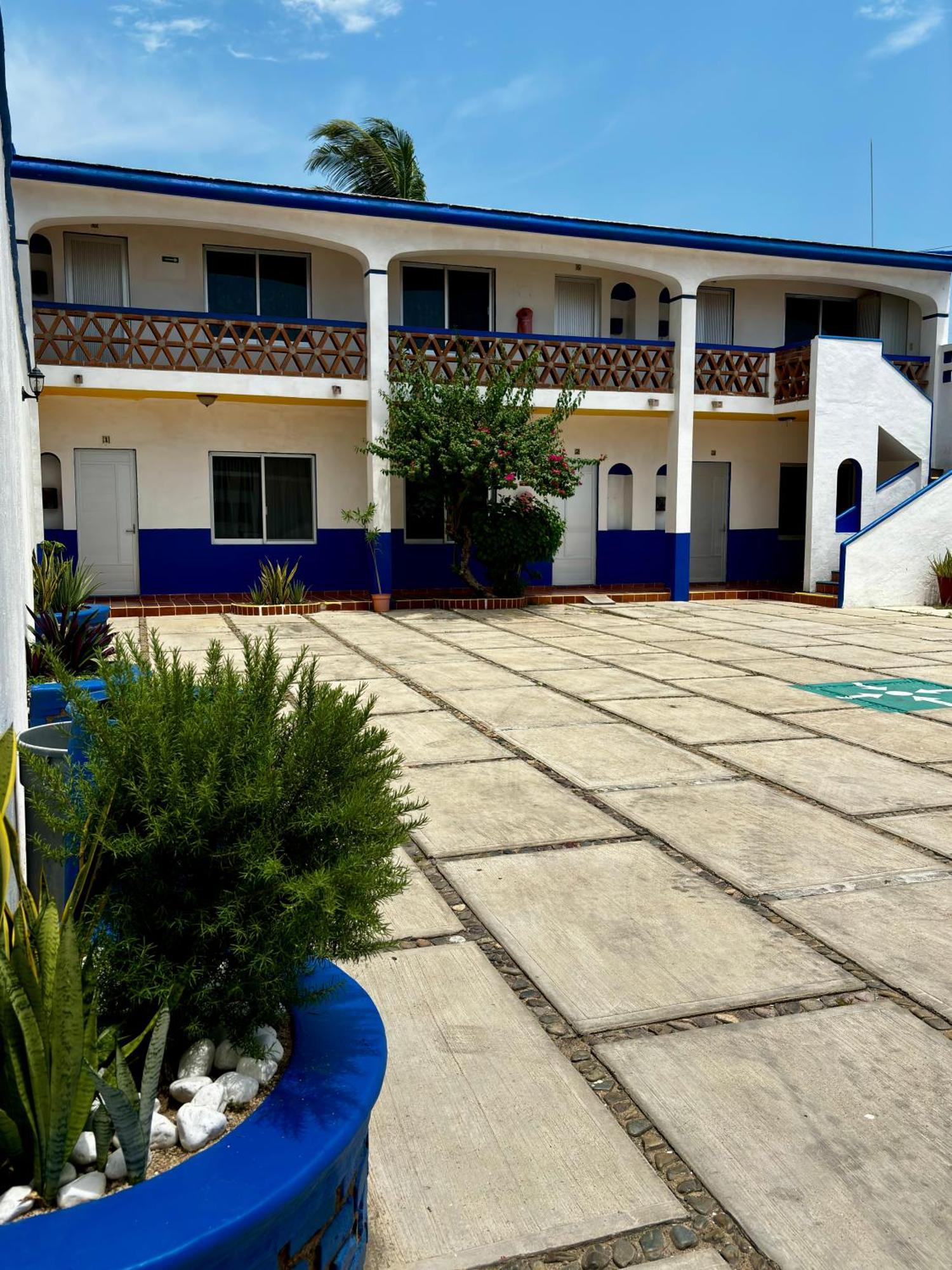 Costa Dorada Hotel Barra de Navidad Exterior foto